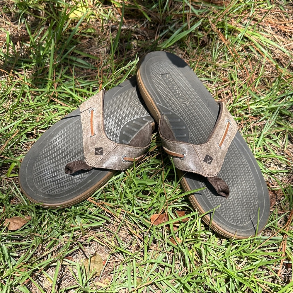Sperry Men's FLIP FLOPS Tan and Brown •SIZE 14 - Picture 11 of 16